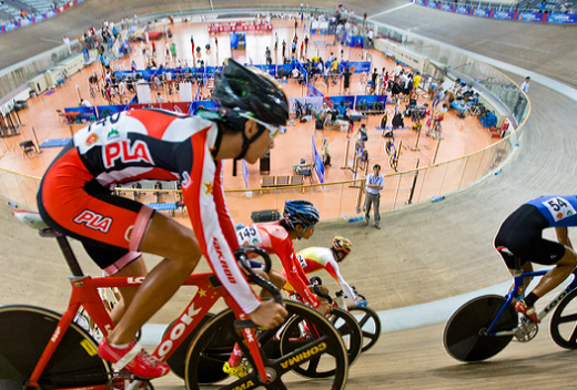 场地自行车分几种类型?竞赛规则分别是什么?