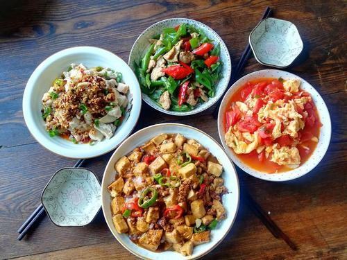 这辈子都吃不上四个菜是什么意思?