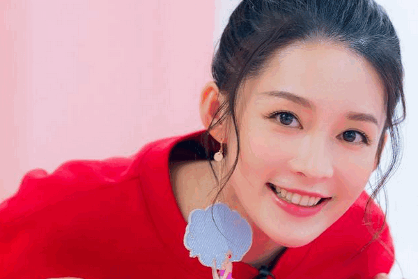 《亲爱的戎装》将播,这部剧主要讲了什么?