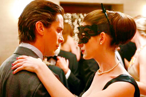 地狱蝙蝠毁灭众生，蝙蝠侠最强形态有哪几种？