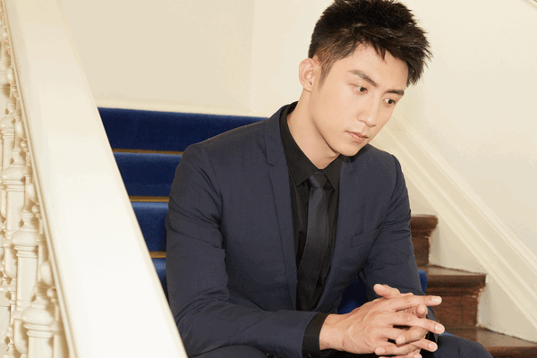 《亲爱的戎装》将播,这部剧主要讲了什么?