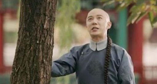 历史上袁春望的身世是什么?