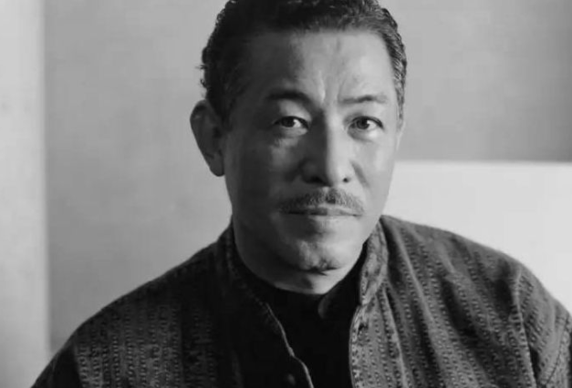 “三宅一生”的服装有什么特色？