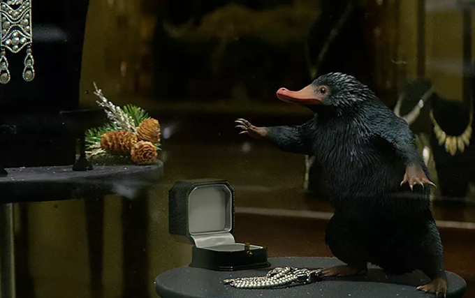 怎么评价电影《神奇动物在哪里》？