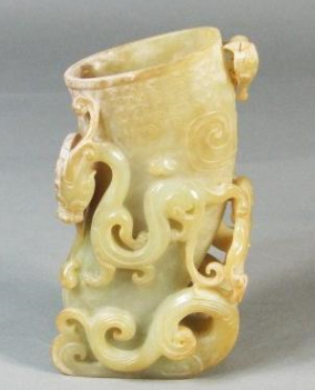 历史上真的存在康熙爷的九龙玉杯吗?