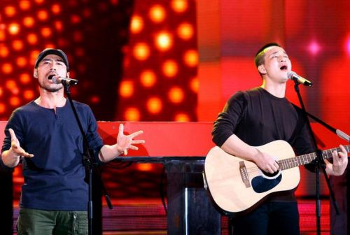 昨天在记忆里生根发芽是什么歌