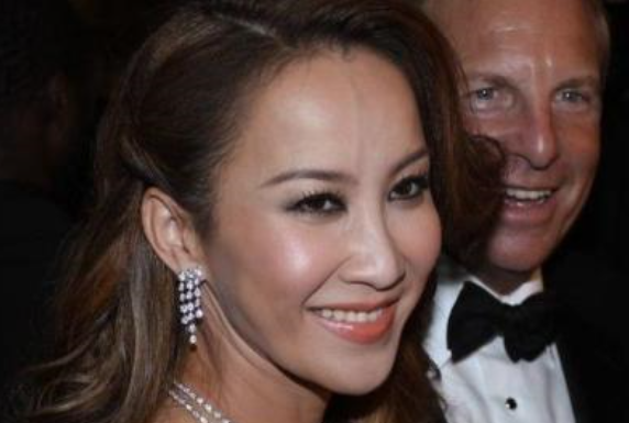 李玟的微博究竟说了什么,为何粉丝很担心她?