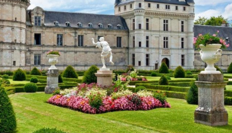 法国黑人和白人的比例是怎么样的?