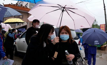 东航乘客亲属发怀念视频遭网友攻击,给遇难者家属带来了哪些伤害?