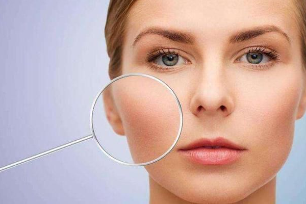 眼皮上长脂肪粒是什么原因