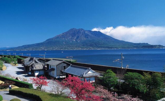 日本四个岛叫什么名字？