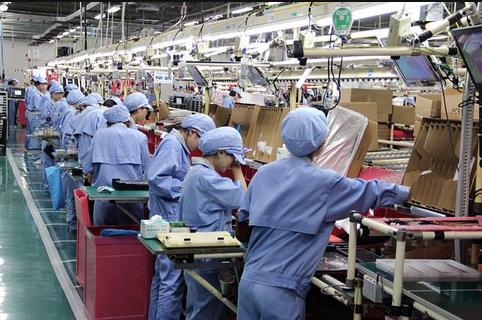 是什么原因导致年轻人宁愿送外卖也不去工厂工作?