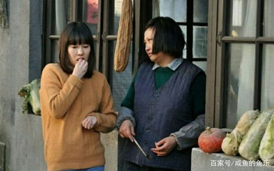 侯耀文去世13年,被侄子戴志诚“撬走”的爱妻,如今过得怎么样?