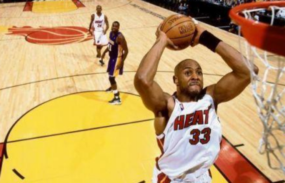 阿朗佐·莫宁是个什么样的球员？有怎样的特点呢？