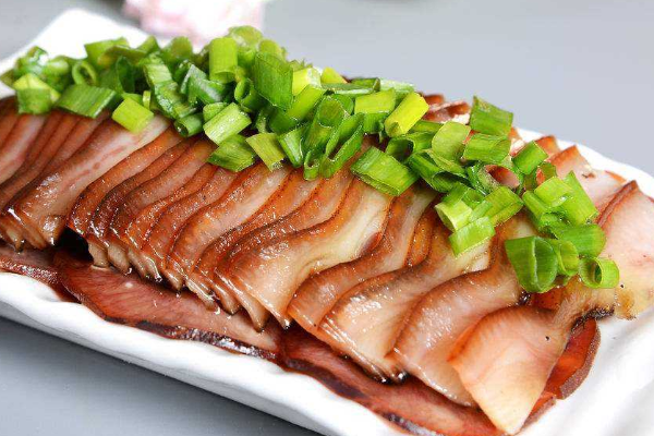 什么食物是带发性的?