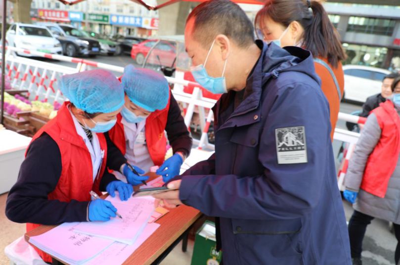 郑州累计集中隔离1.5万余人,当地的疫情究竟有多严重?