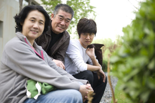 三十而已这部剧的导演是谁?