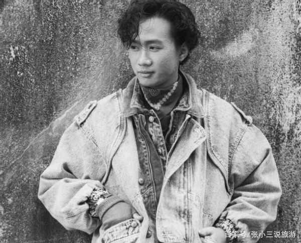 大兵把“黄家驹”念成“黄家狗”,自以为很有才,结果怎样了呢?