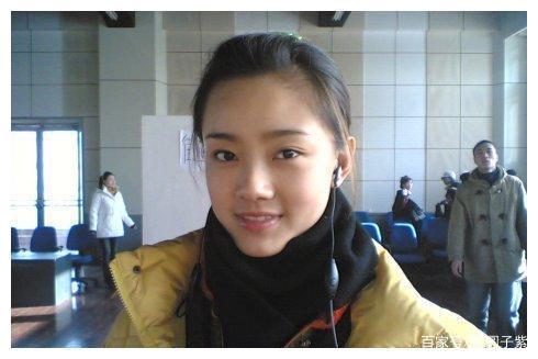 赵本山亲自为她取艺名,十六岁一炮而红,孟真为何现在沦为了路人?