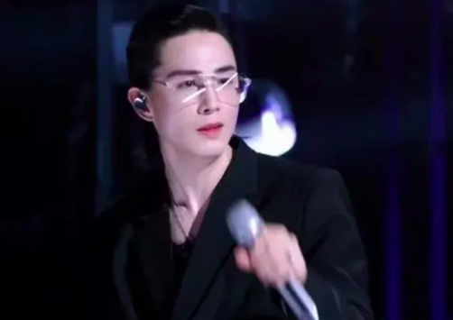 披荆斩棘的哥哥哪个台