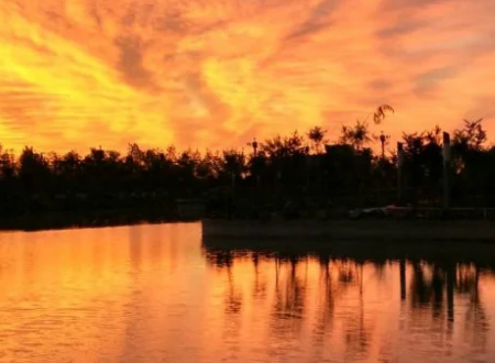 火烧云是怎样形成的?