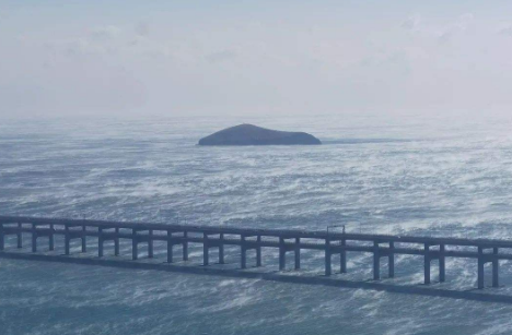 大连附近海域出现海浩现象,这是一种什么现象?