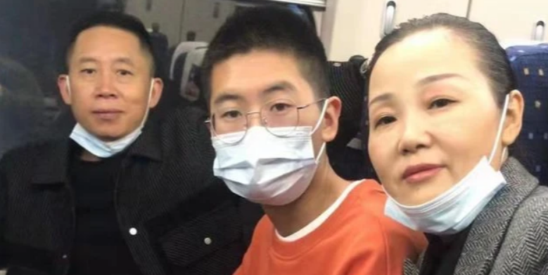 孙海洋是怎么找到孙卓的?