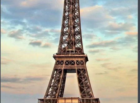埃菲尔铁塔高度是多少？