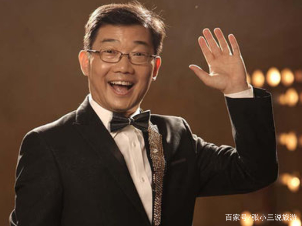 大兵把“黄家驹”念成“黄家狗”,自以为很有才,结果怎样了呢?