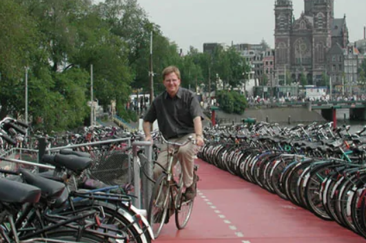 荷兰人口数量2021总数是多少?