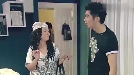 《爱情公寓》一菲母亲来公寓为了解决一菲幸福,小贤想表现一番,成功了吗?