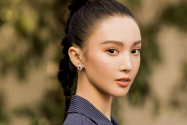 有哪些女明星真的是可以称得上天生丽质?