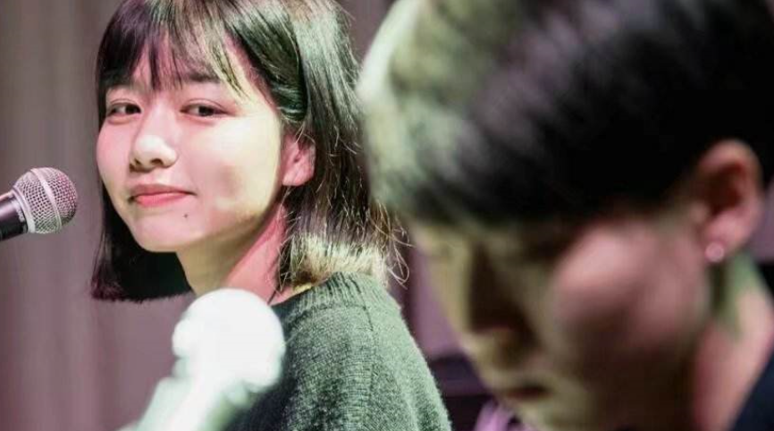 房东的猫成员是情侣吗?