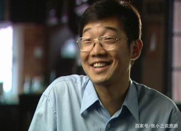 大兵把“黄家驹”念成“黄家狗”,自以为很有才,结果怎样了呢?