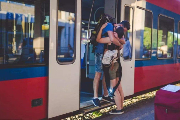 异地恋成功的概率大吗？