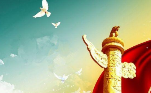 20首适合小学生(3年级)的爱国歌曲?最好有歌词。