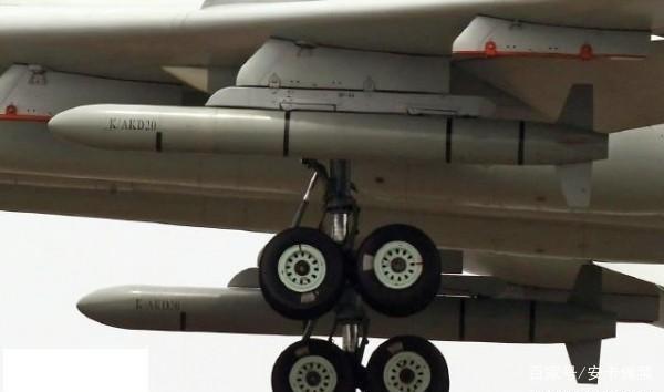 海陆空三军都有装备的巡航导弹,长剑10和长剑20巡航导弹有什么区别?