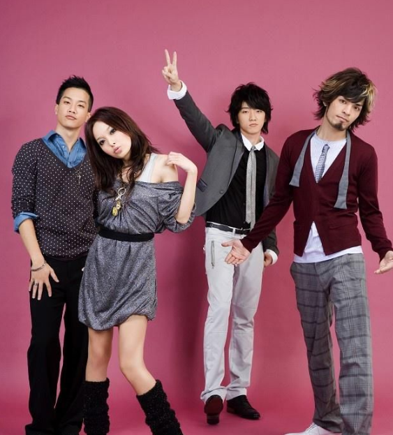 “Baby Boy,永远永远手牵手。。”这是什么歌啊?