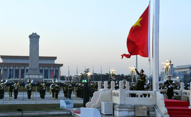 我国的国旗不但有编号,而且每天都是崭新的,这是为什么?