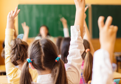 3名老师围殴学生,如何保证学生的安全?