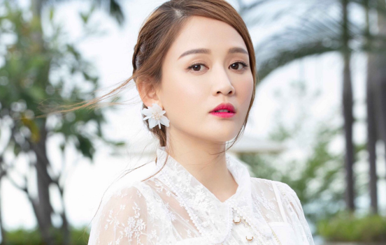 陈乔恩再次否认怀孕传闻,对此你怎么看?