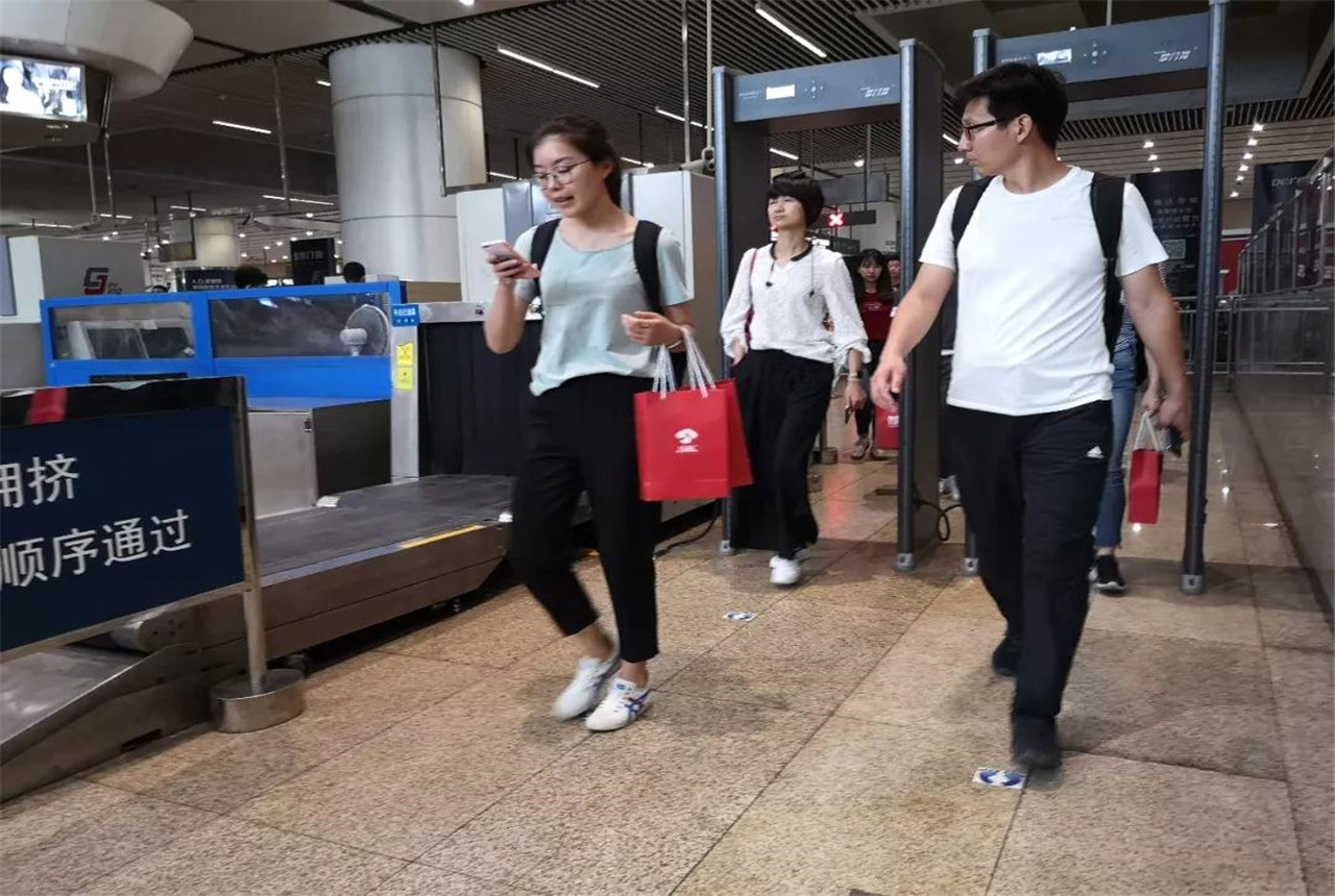 上海地铁试点“安检快捷通道”体验,哪些人可以参加?