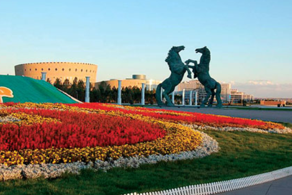 鄂尔多斯为何称为鬼城?