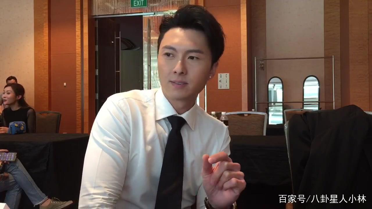 陈自瑶听到王浩信感谢自己时一脸平静,放下感情有多容易?