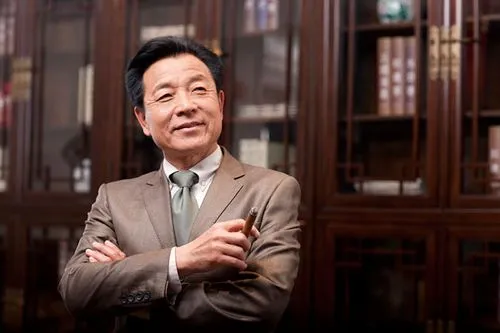 现在社会上的穷人，靠什么才能发家致富呢？