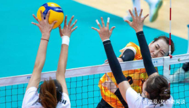 排球能不能用脚踢?怎么样算是犯规?