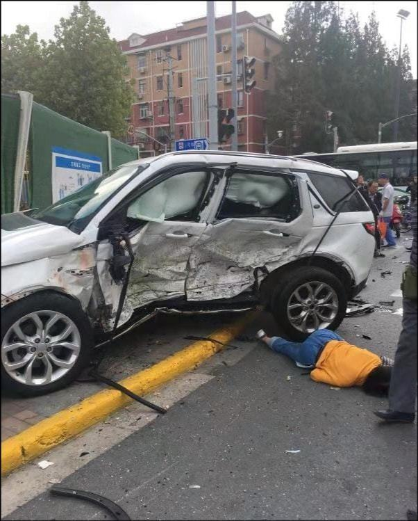 上海金沙江路车祸致5死案宣判，法院是如何判决的？