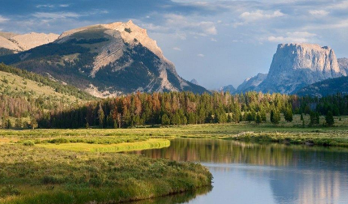 关于清明祭祖的诗句有哪些?