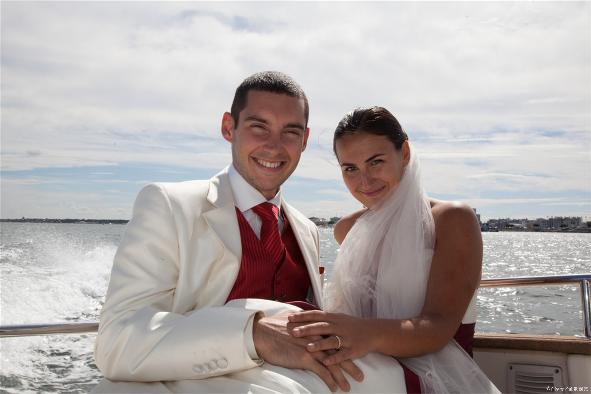 郭碧婷清空有关向佐的动态,他们的婚姻将走向何方?