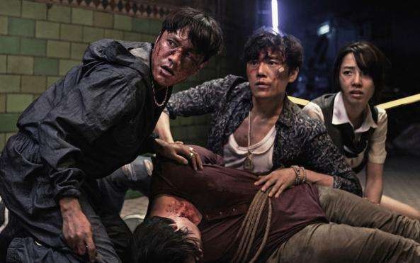 电影《火锅英雄》讲述了一个什么故事?